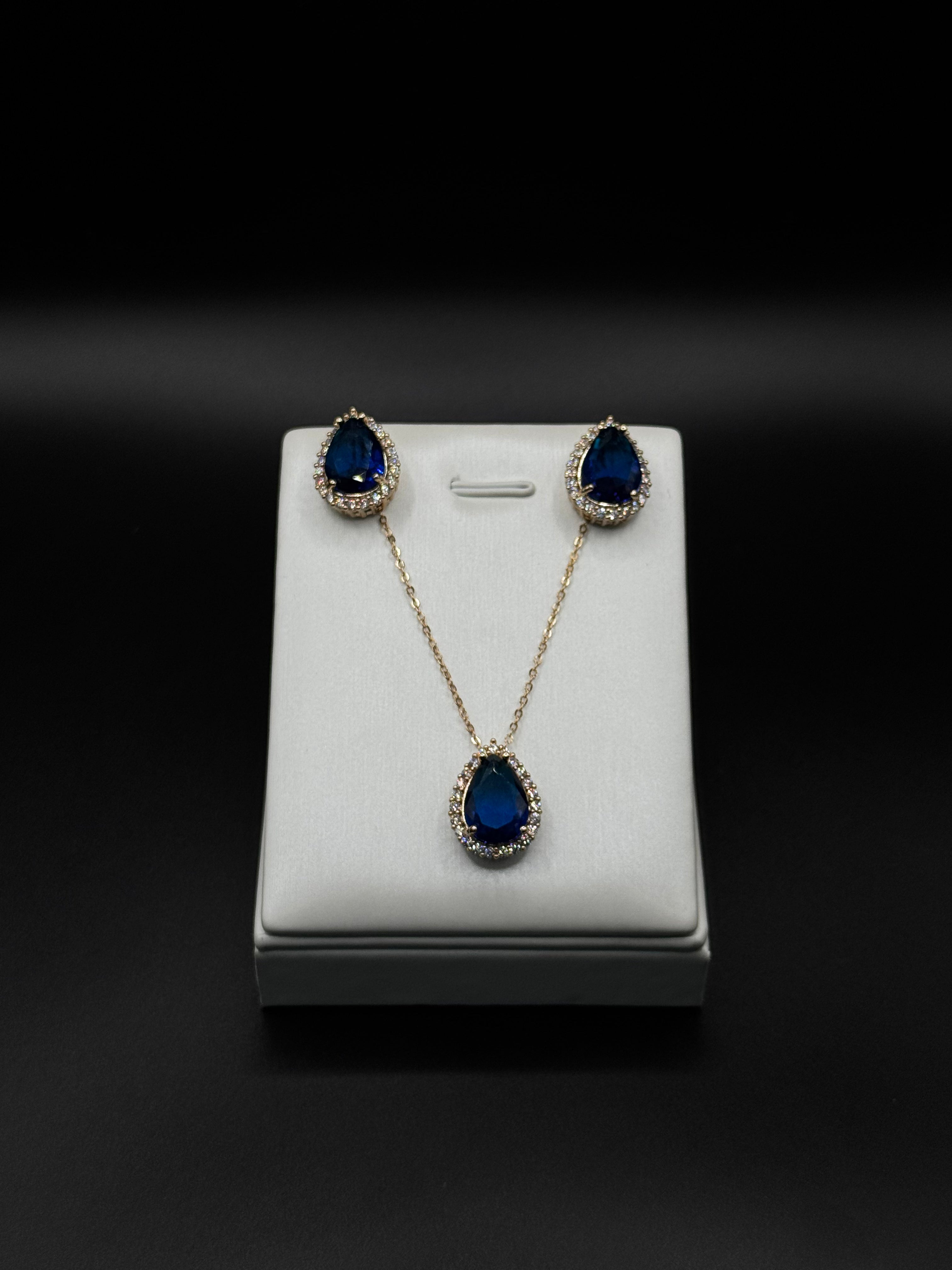18K Gold-Plated Set with Teardrop Pendant