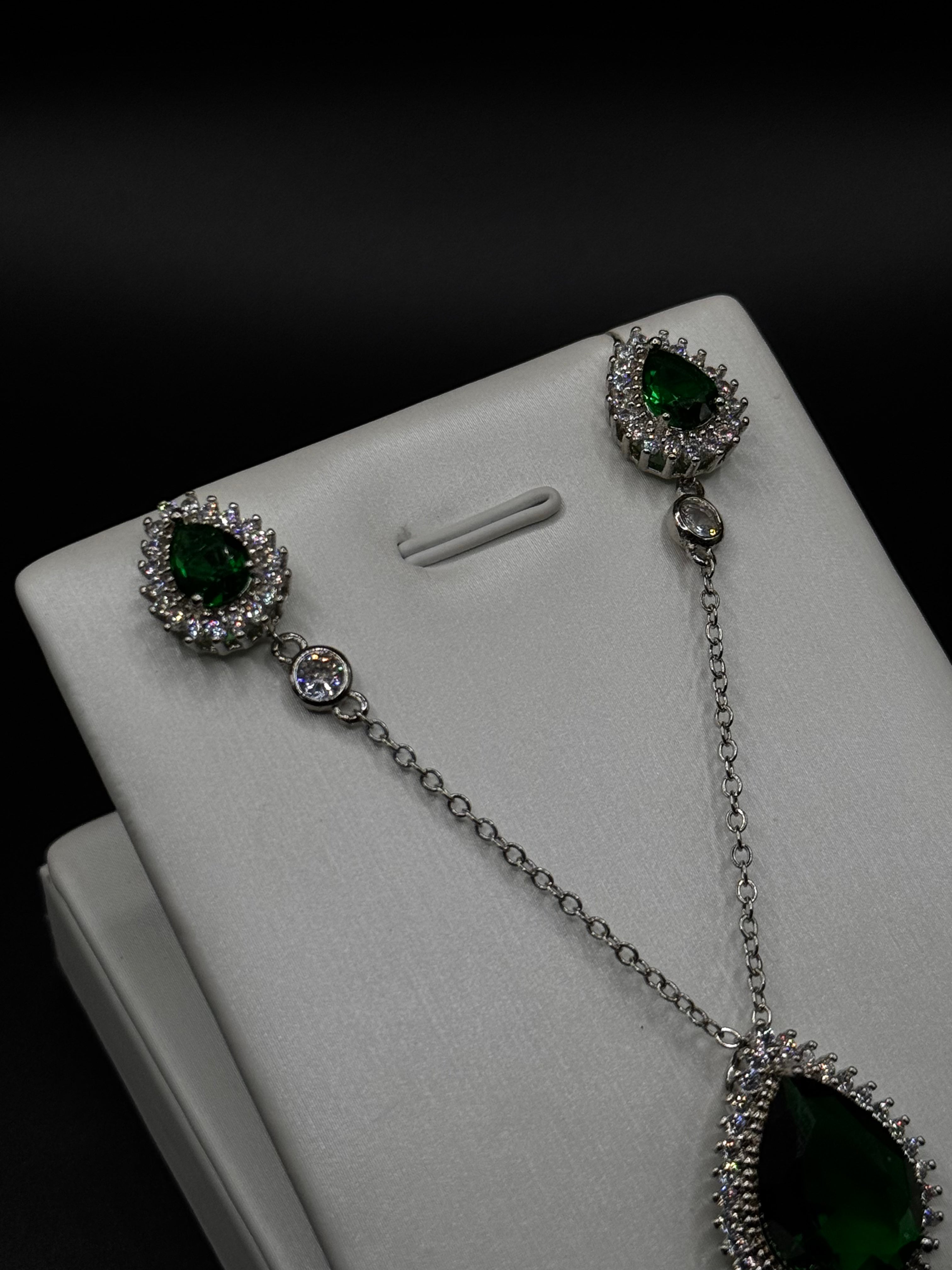 Rhodium-Plated Set with Teardrop Pendant
