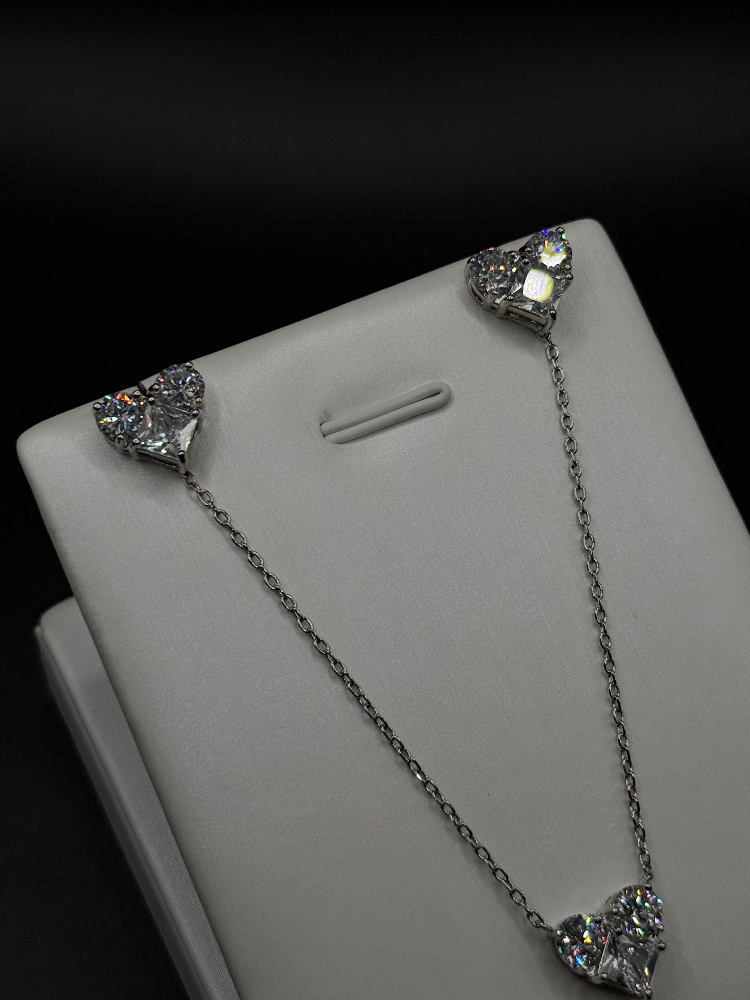 Rhodium-Plated Set with Heart Pendant