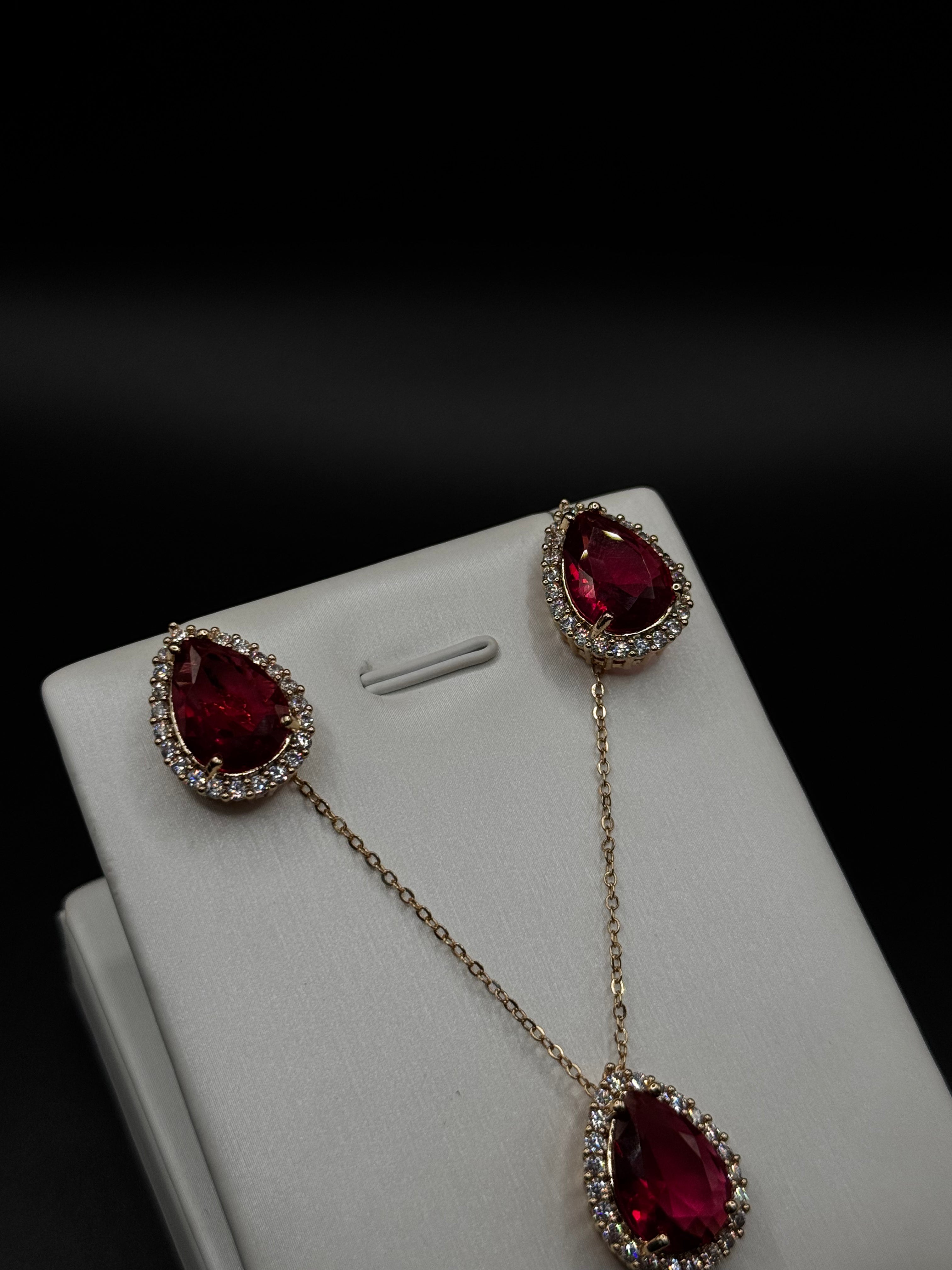 18K Gold-Plated Set with Teardrop Pendant