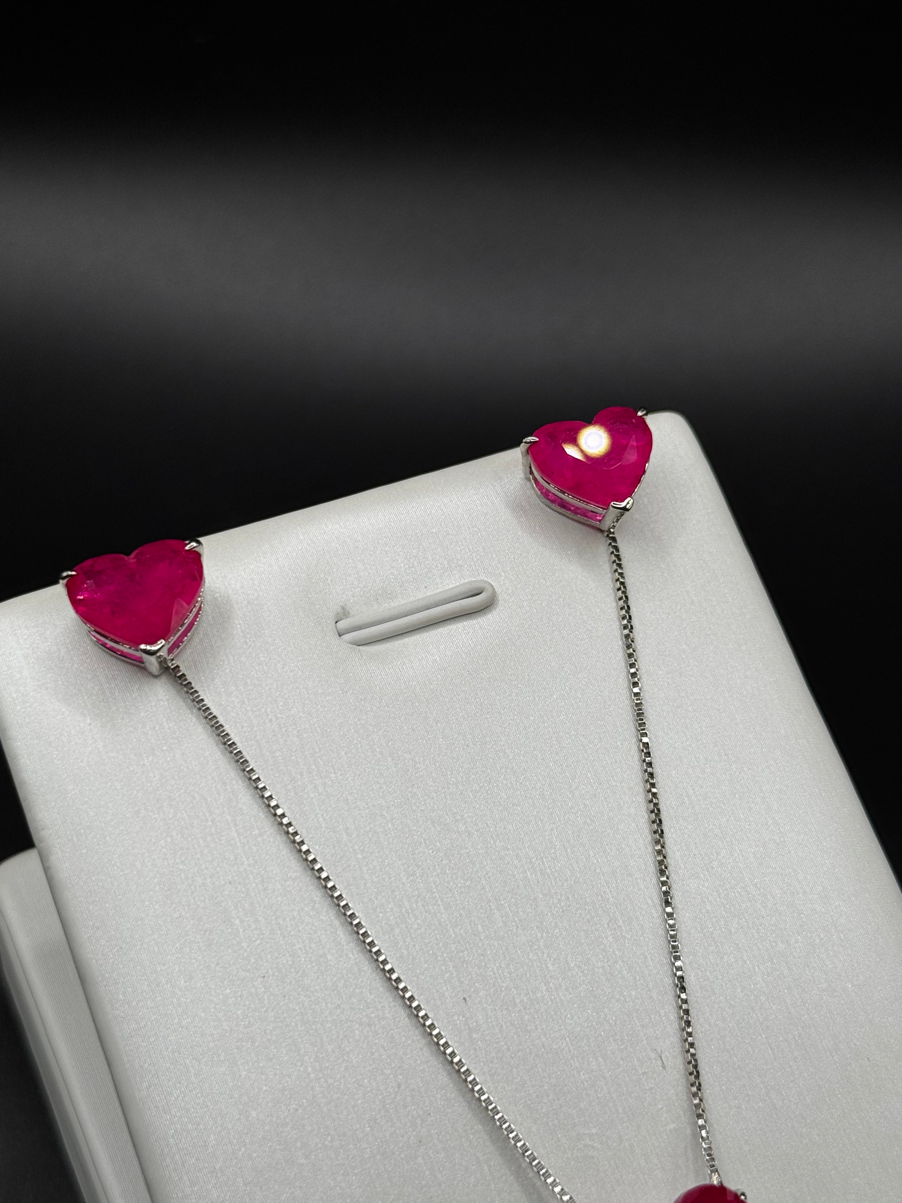 Rhodium-Plated Set with Heart Pendant Featuring Pink Fusion Stone