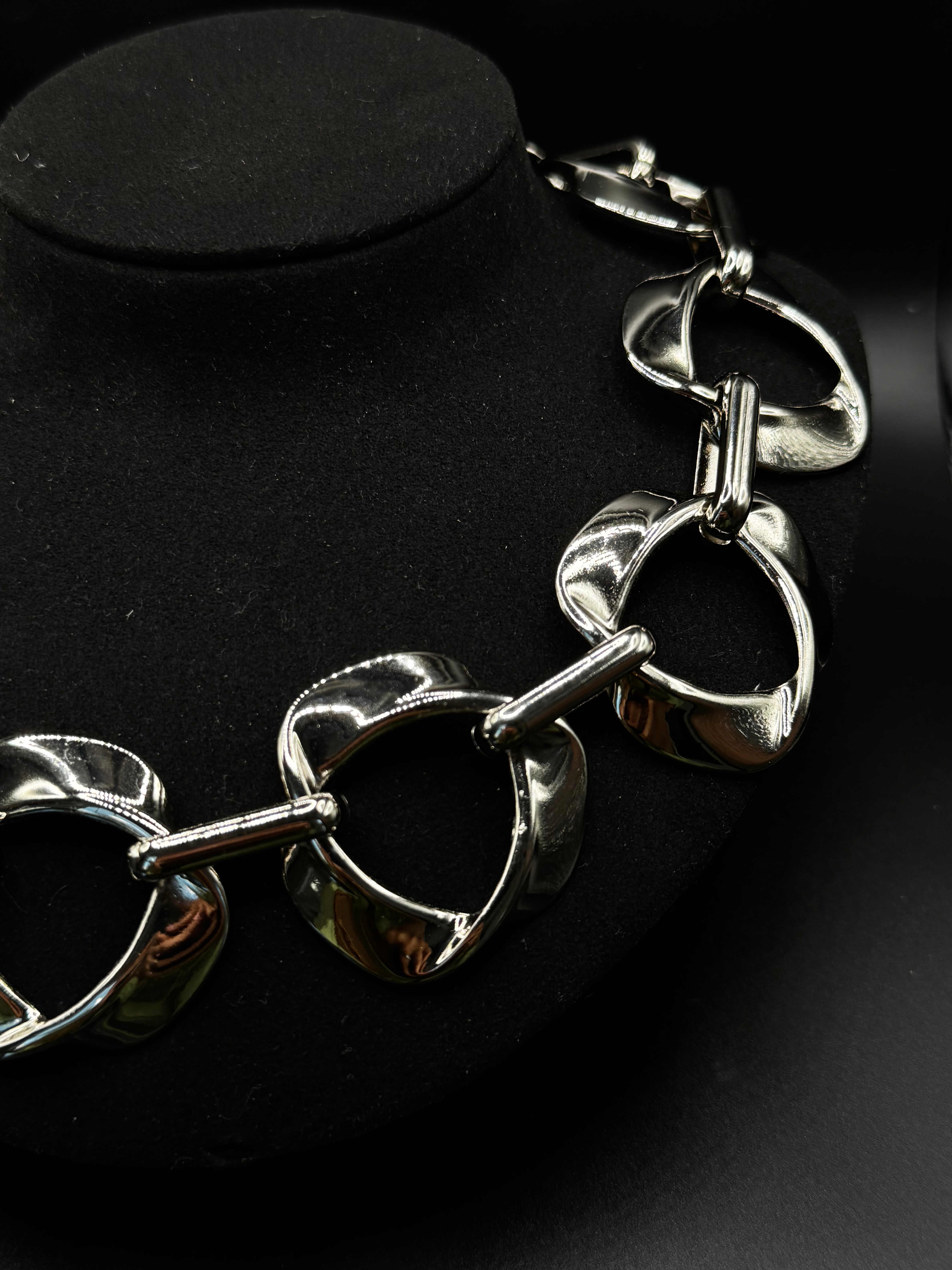 Rhodium-Plated Maxi Link Necklace