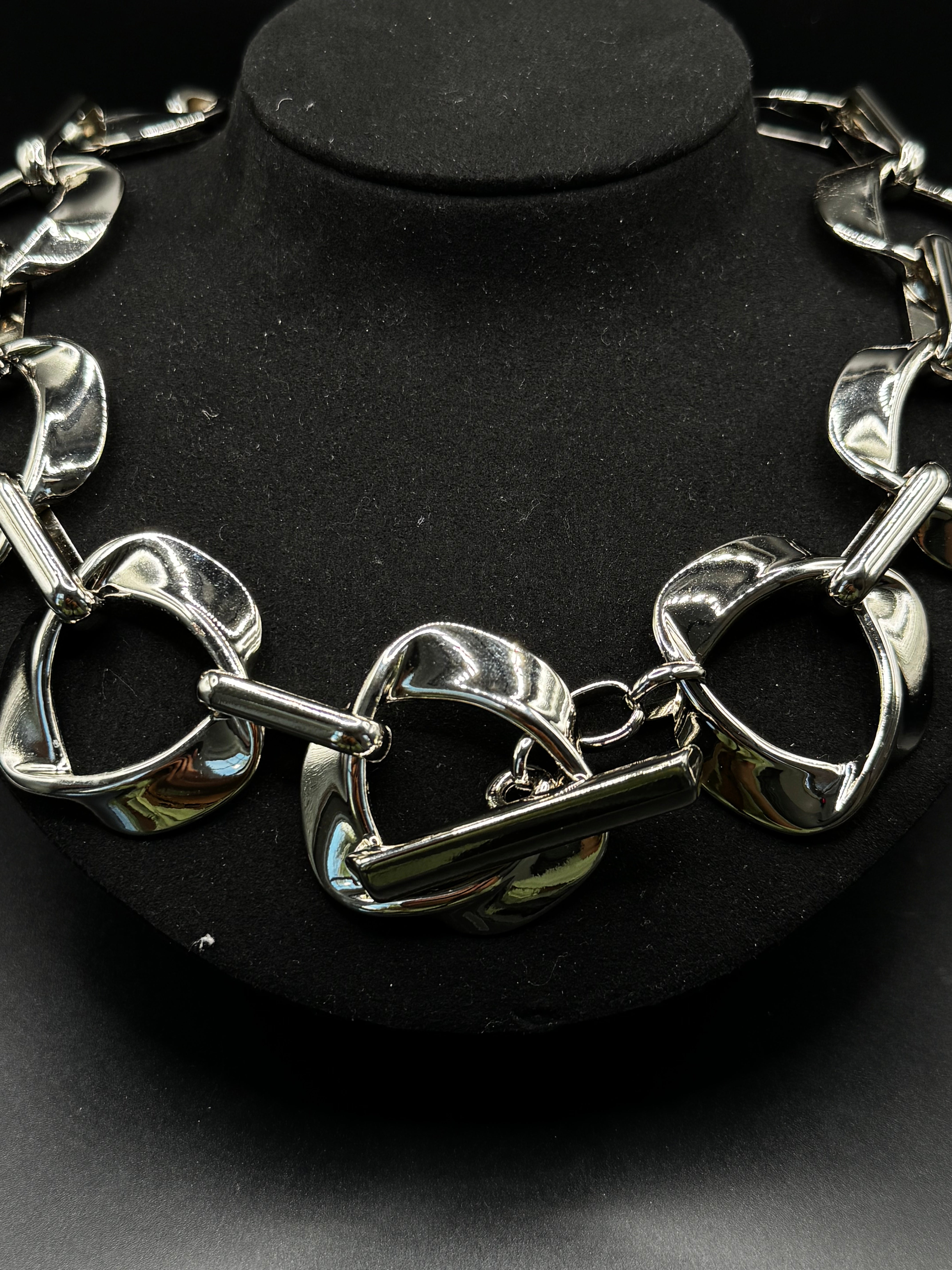Rhodium-Plated Maxi Link Necklace
