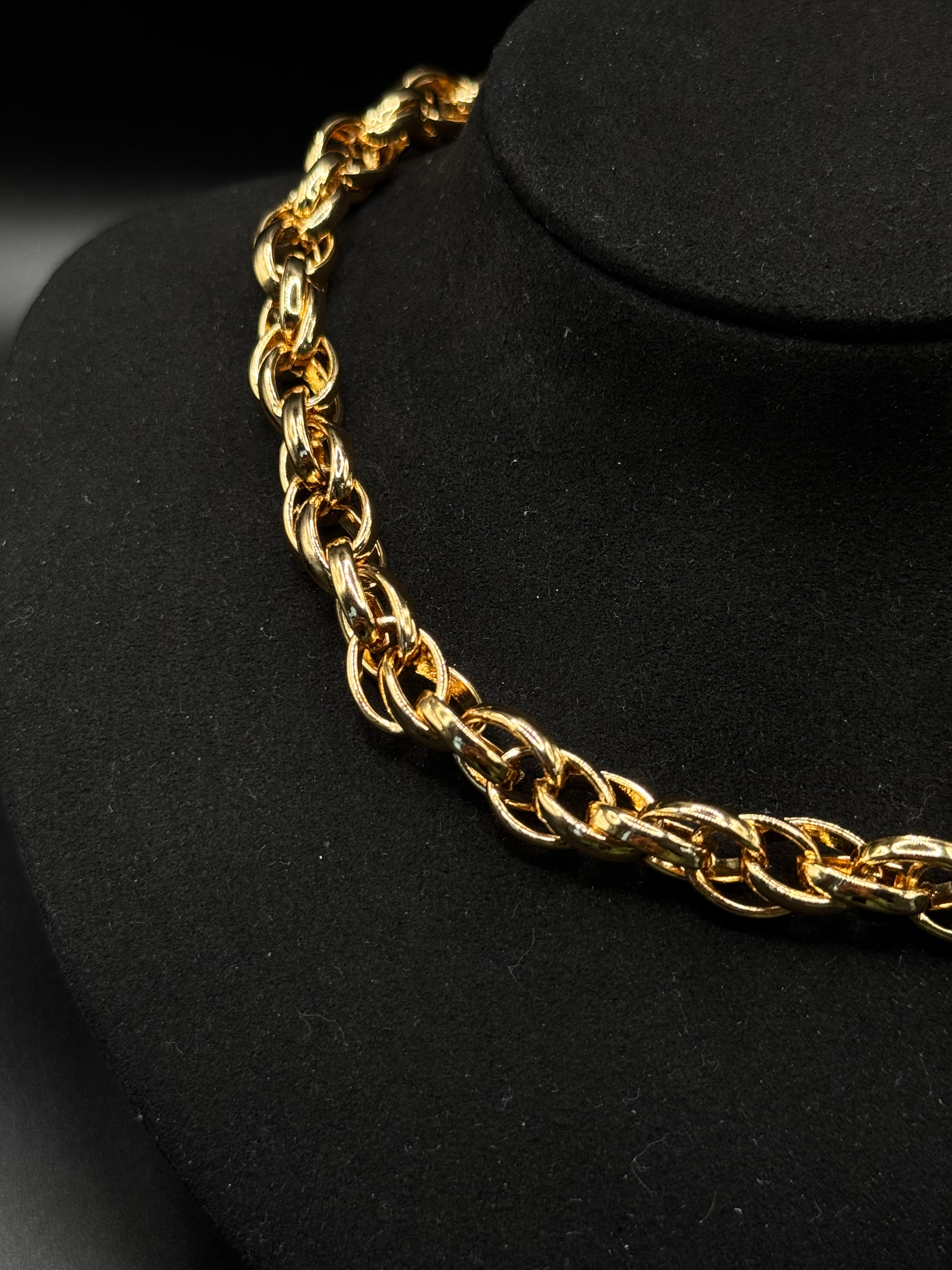18K Gold-Plated Interlinked Chain Necklace