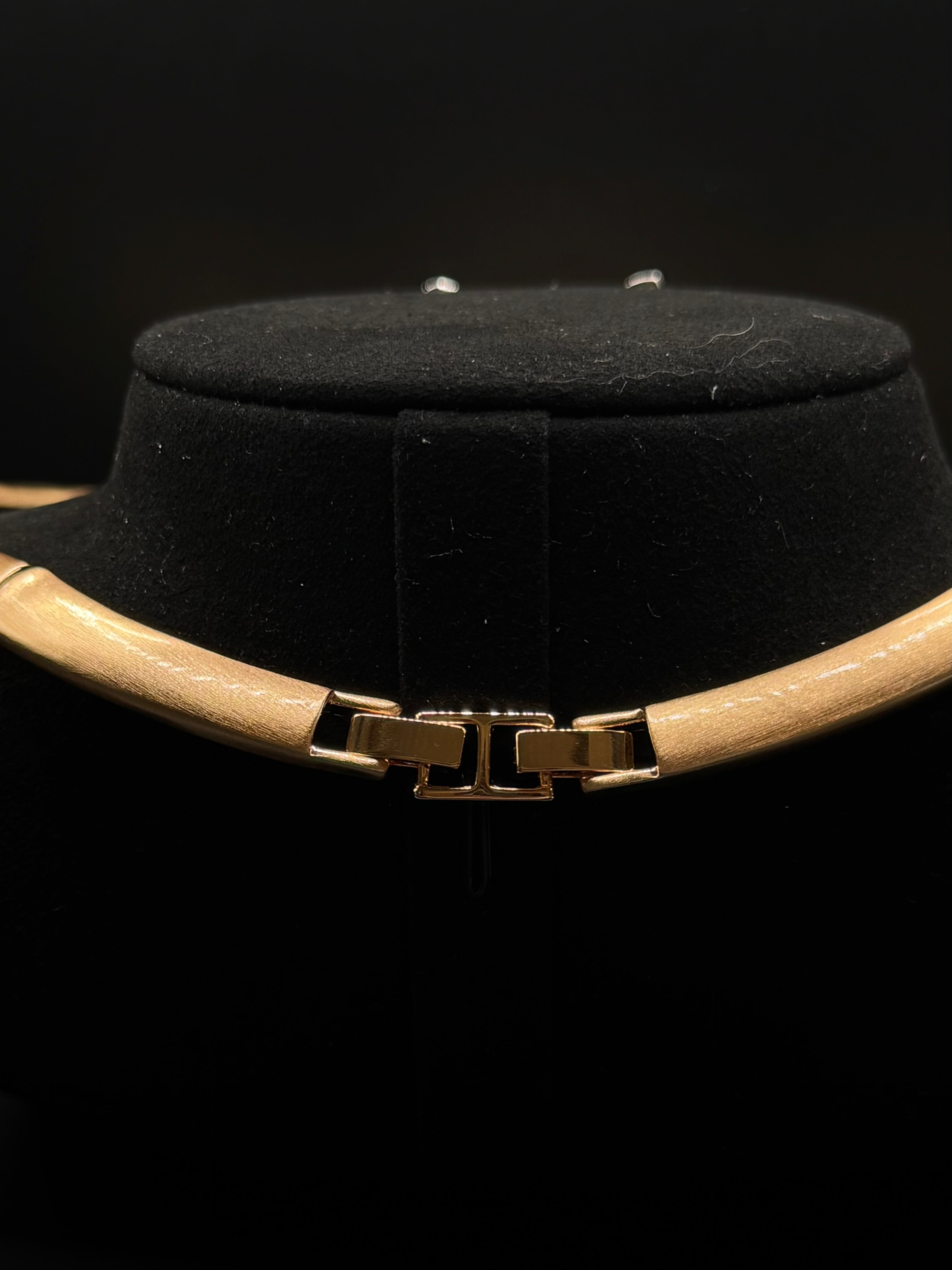Satin-Finish 18K Gold-Plated chocker Necklace Set with Clear  Zirconia Details