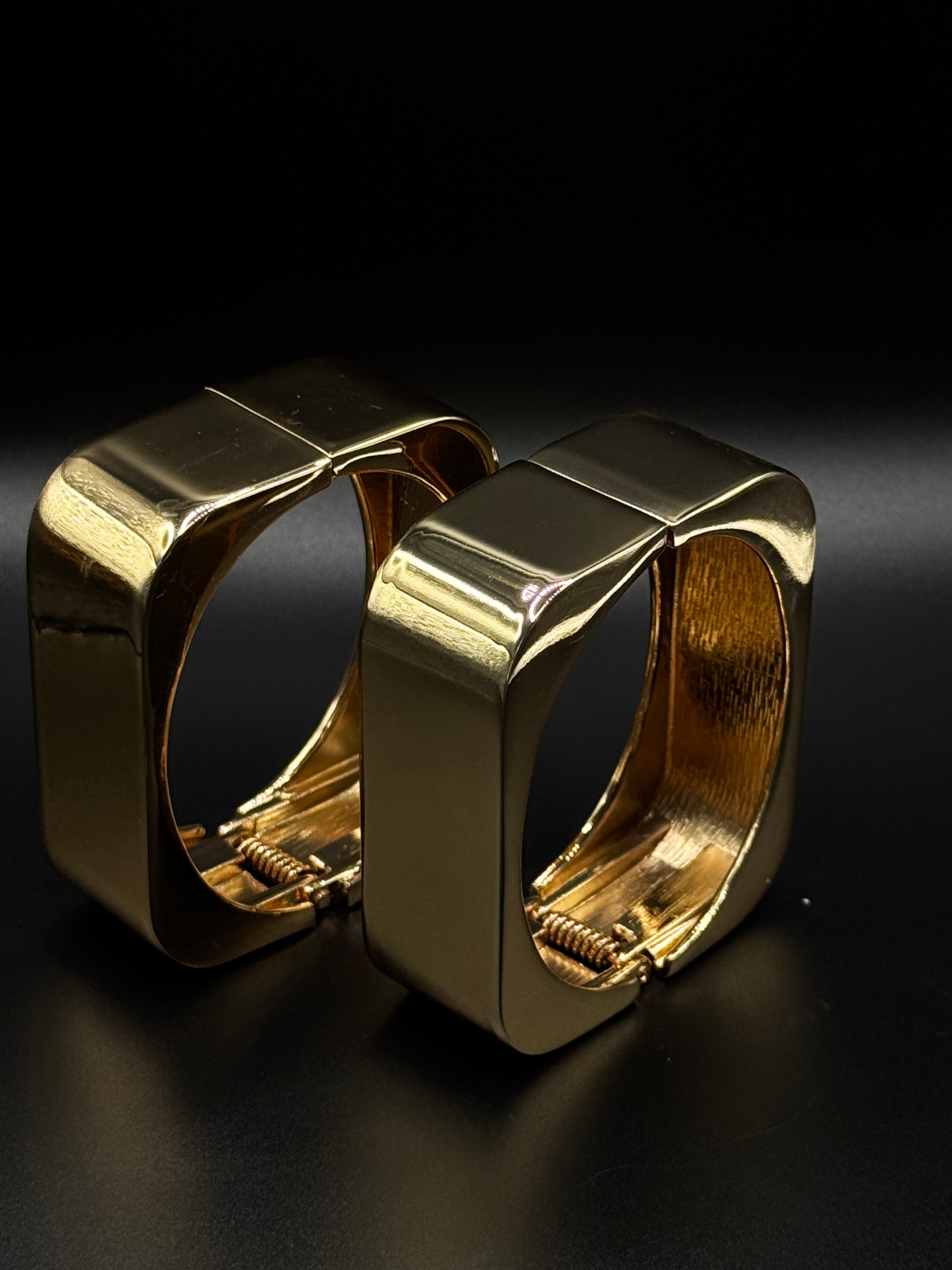 18k gold-plated square bracelet