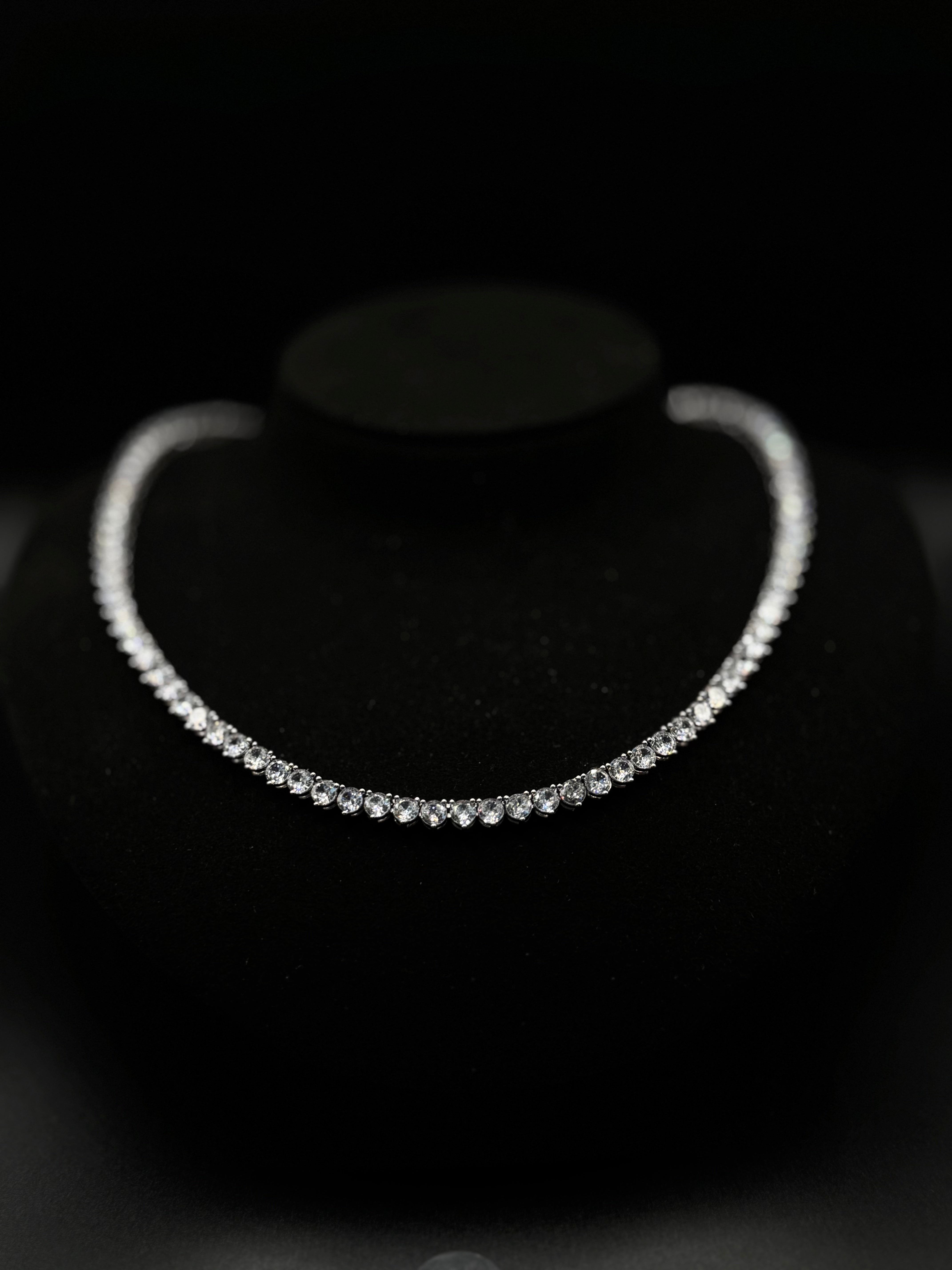 4mm Three-Prong Rhodium-Plated Riviera Necklace, 42cm