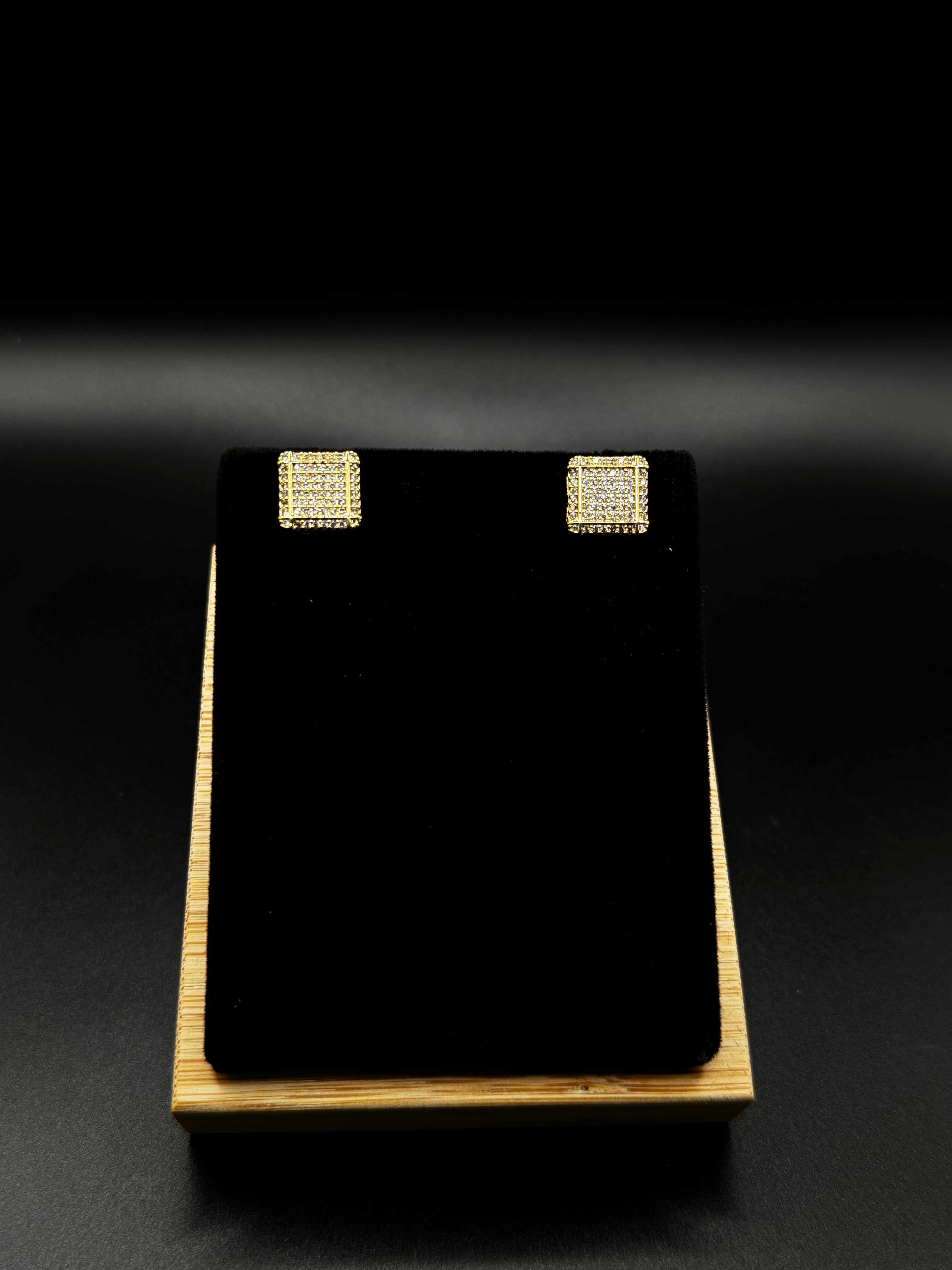 18K Gold-Plated Square Earrings Paved with Clear  Zirconia