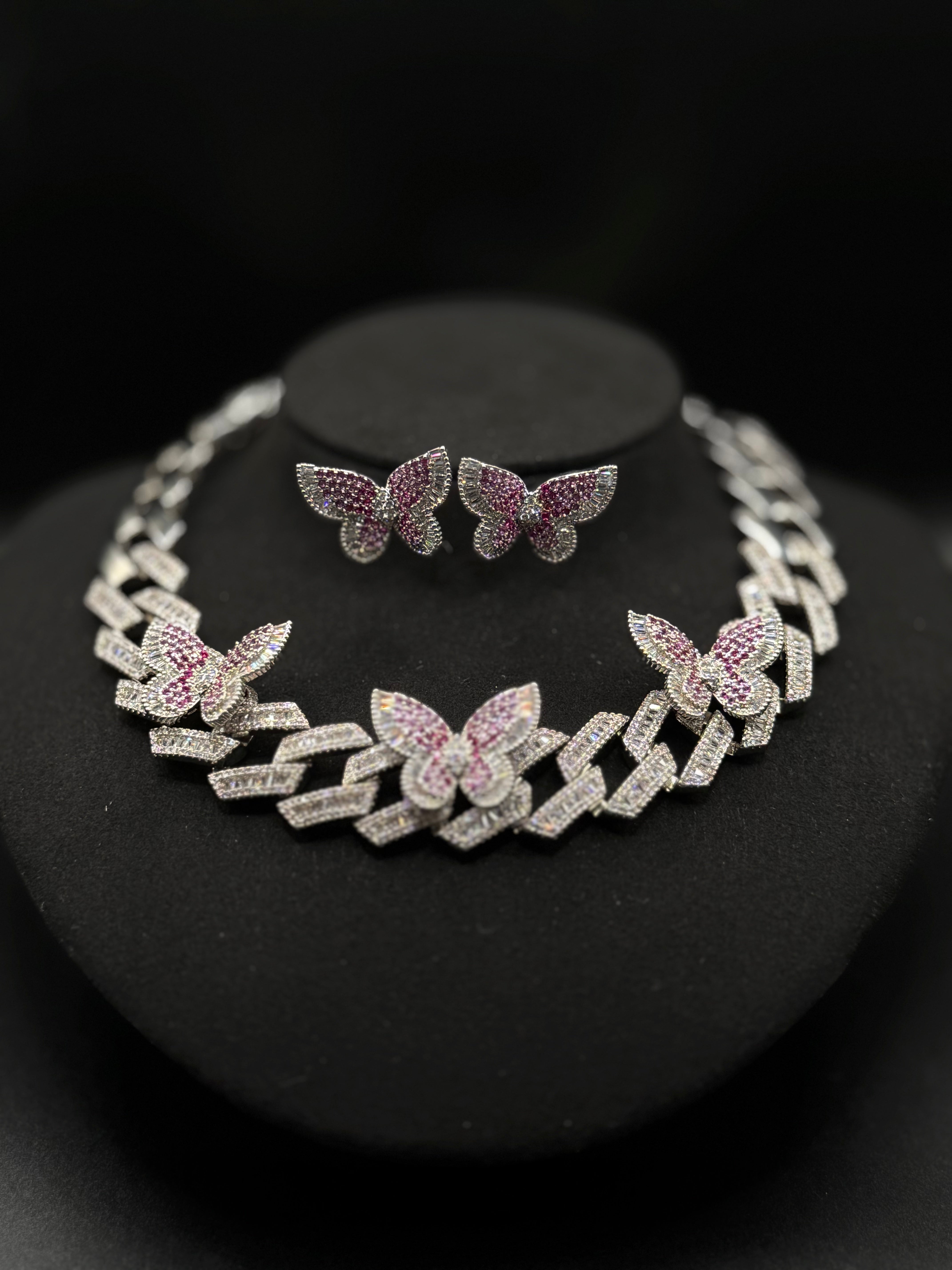 Luxury chain-style set encrusted with crystal zirconia and butterfly details